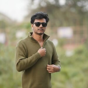 Short zipper long sleeve pullover Sweater T-1